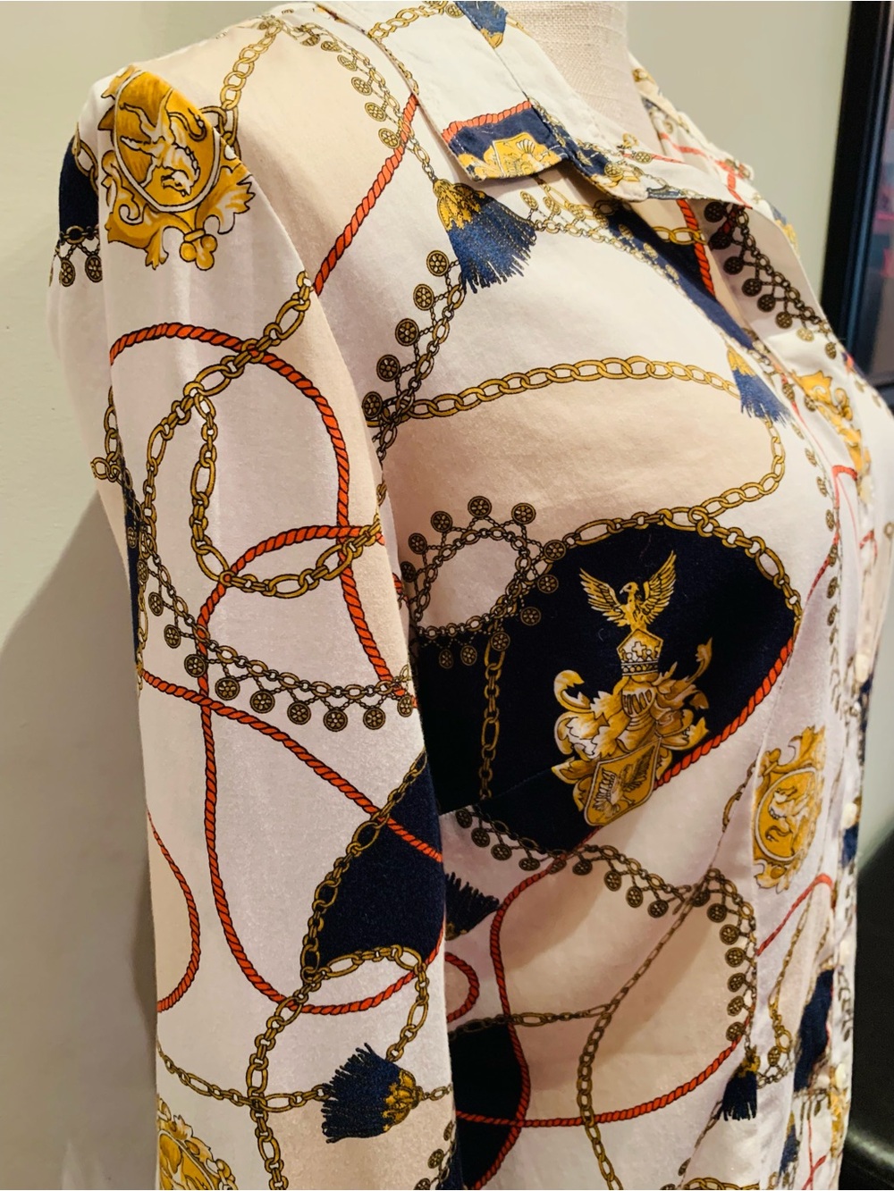 🌼TOMMY HILFIGER🌼EQUESTRIAN-INSPIRED BUTTON-DOWN BLOUSE - Picture 3 of 8